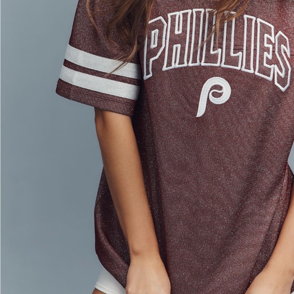 NWT Phillies Women's Burgundy Jersey Top - Picture 2 of 3